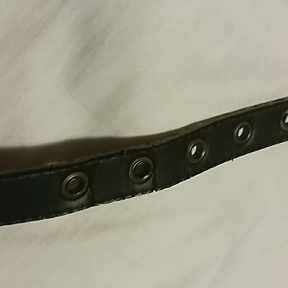 Colorful 70s inspired zigzag woven skinny belt - Picture 5 of 5